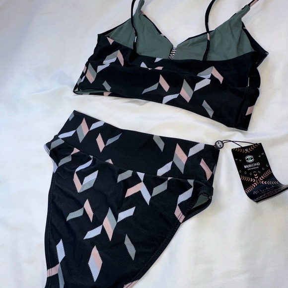 BILIBLOND NWT!! SMALL TOP & XS BOTTOMS BIKINI SWIM SET - Picture 8 of 14